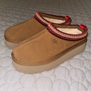 Ugg Tazz platform slippers